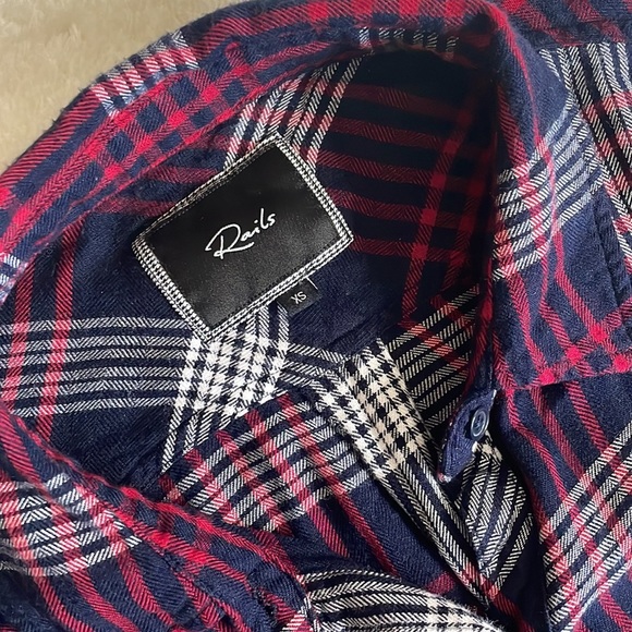 Rails Hunter Navy Red Plaid Flannel Button Down Shirt sz XS - Picture 3 of 8